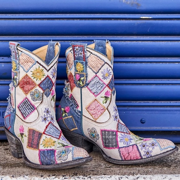 Old Gringo Shoes - 🤠YIPPEE KI YAY by OLD GRINGO Cowhide Leather Embroidered Patchwork Pointed Toe